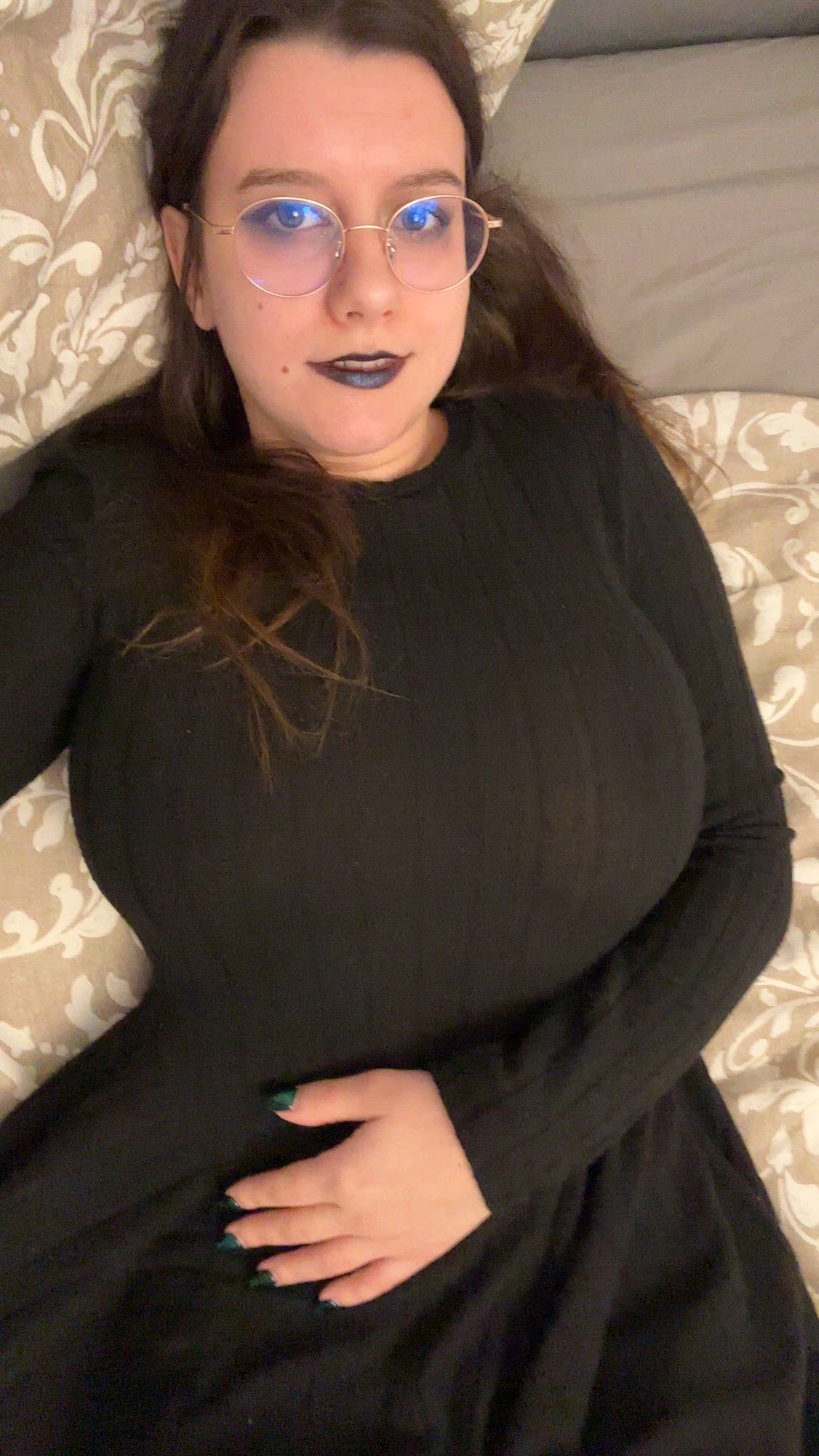 Fumbling Velvety Brontosaurus